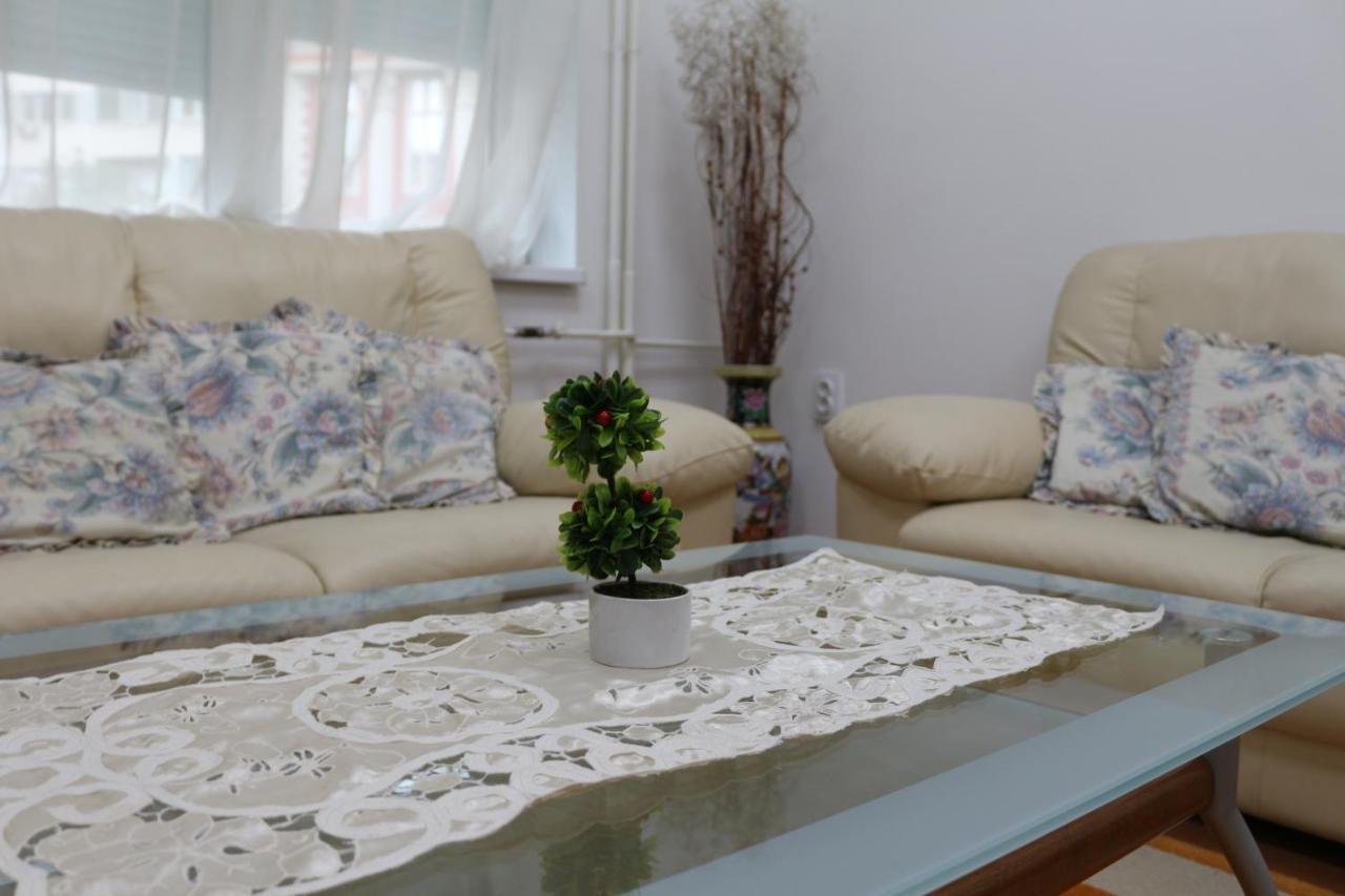 Ata Apartment Skopje Eksteriør bilde